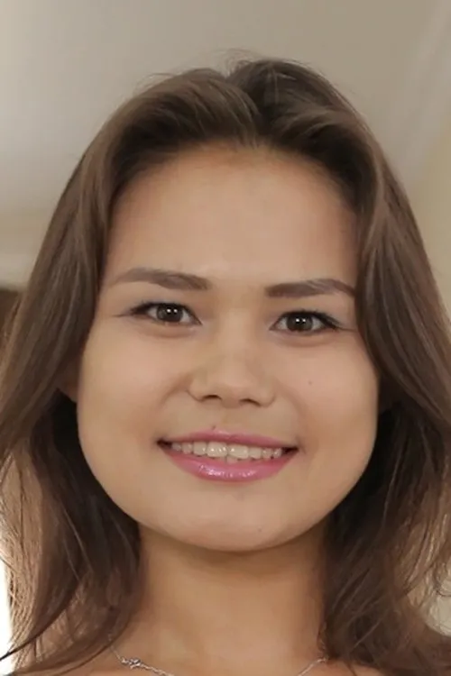 Mia Kiss interpretando a