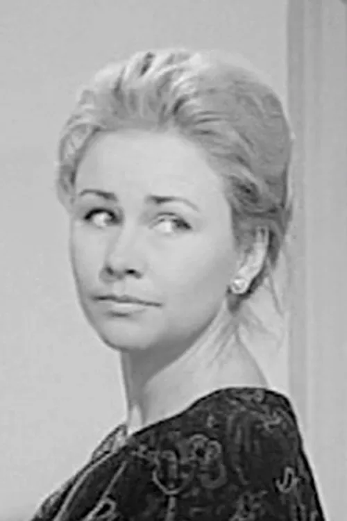 Micaela Kreißler interpretando a Edith Seiler