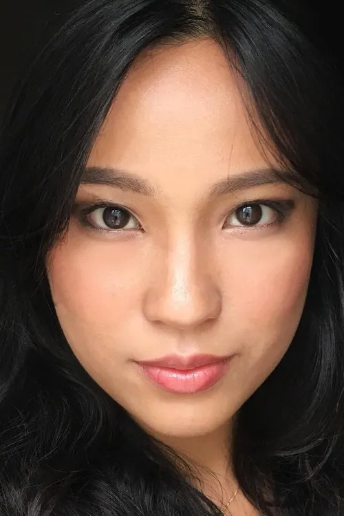 Stephanie Tan ha trabajado con Micah Gomez en 1 ocasiones