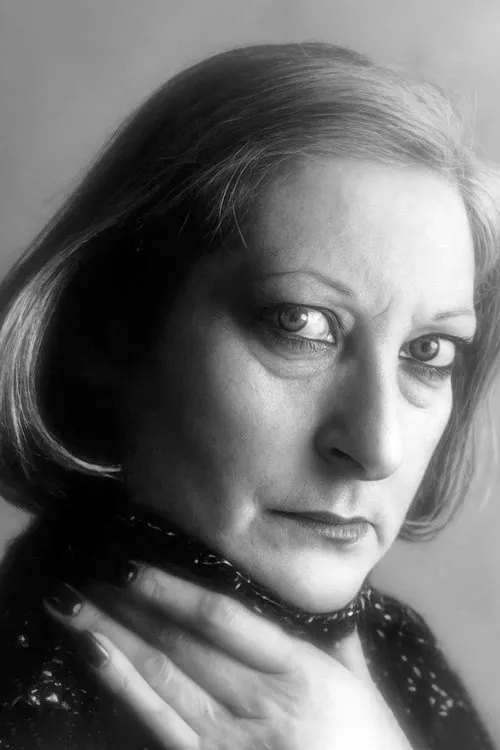 Pierre Malet ha trabajado con Micha Bayard en 1 ocasiones