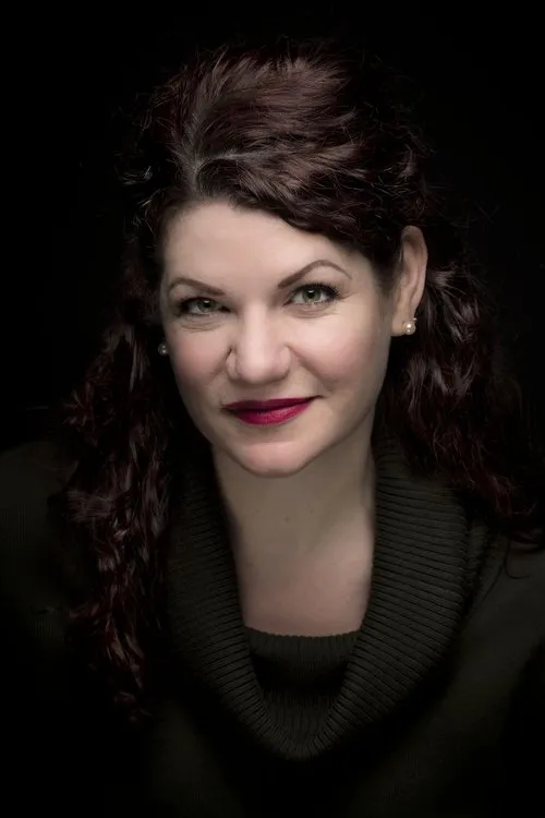 Chance Gibbs ha trabajado con Micha Marie Stevens en 3 ocasiones