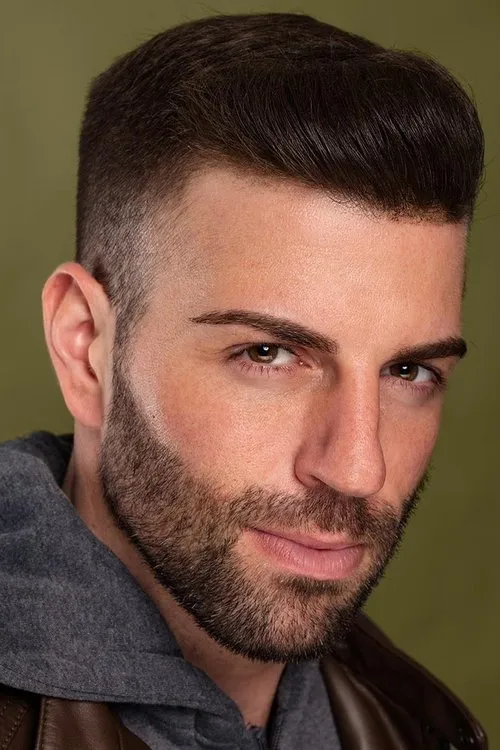 Ashley Jones ha trabajado con Michael Andrew Ajazi en 1 ocasiones