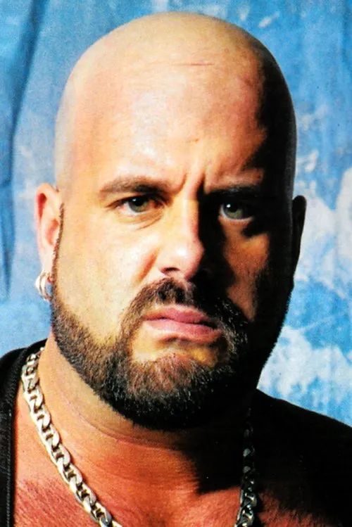 Michael Bollea interpretando a Horace Hogan