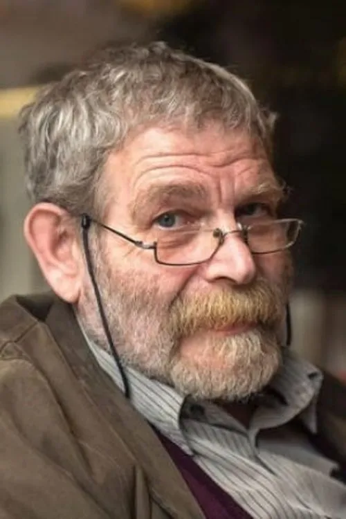 Michael Chanan interpretando a Self