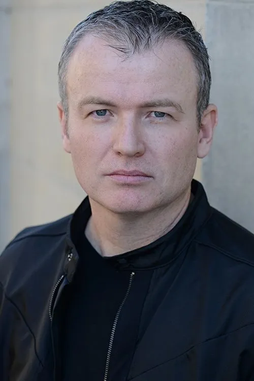 Roger Joseph Manning Jr. ha trabajado con Michael Dean Russell Jr en 1 ocasiones