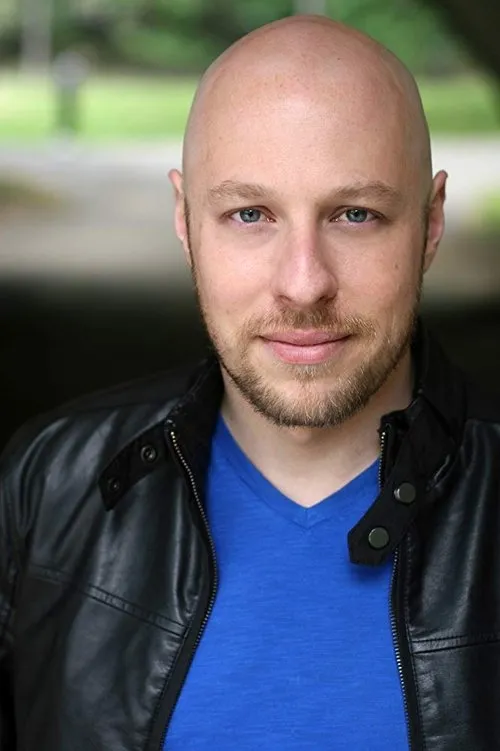 Collin Biddle ha trabajado con Michael Finn en 1 ocasiones