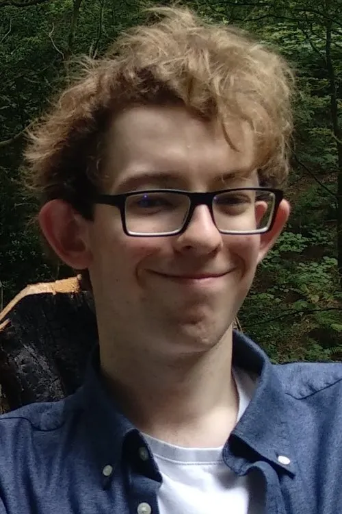 Charlotte Jordan ha trabajado con Michael Hughes en 1 ocasiones