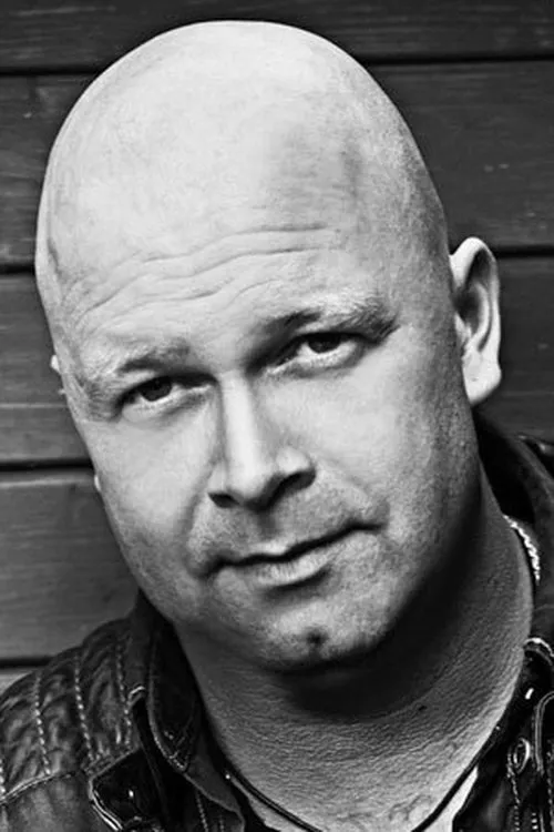 Michael Ehré ha trabajado con Michael Kiske en 1 ocasiones