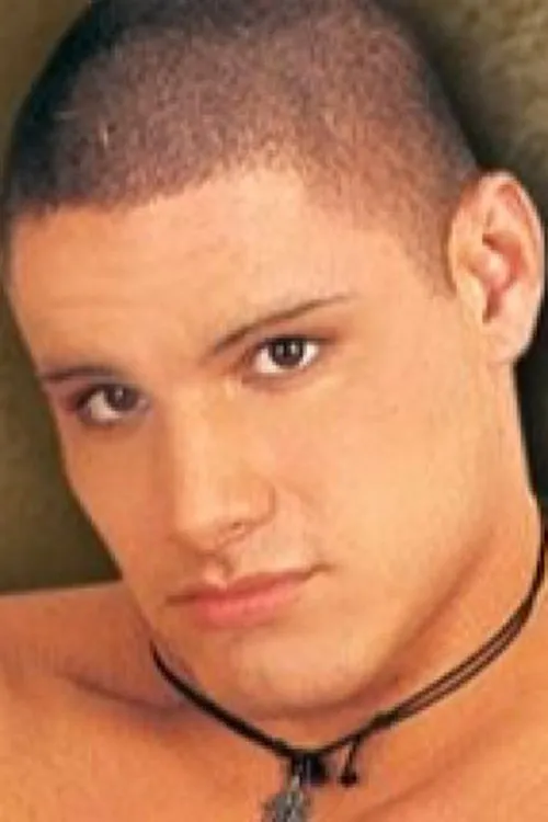 Michael Lance interpretando a