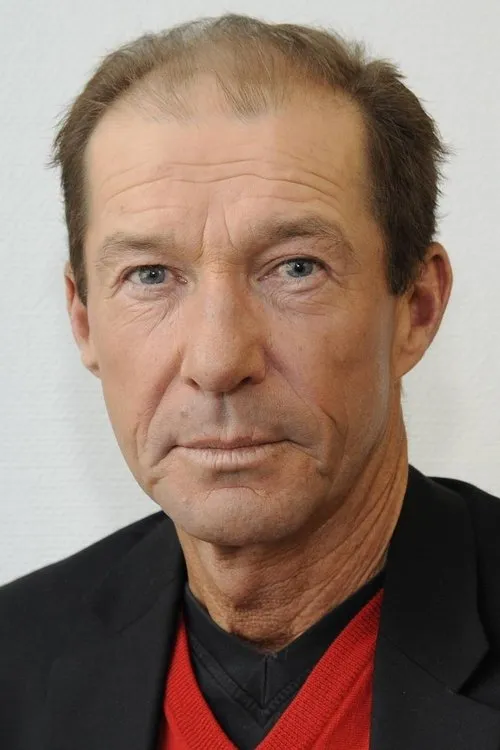 Michael Lesch interpretando a 