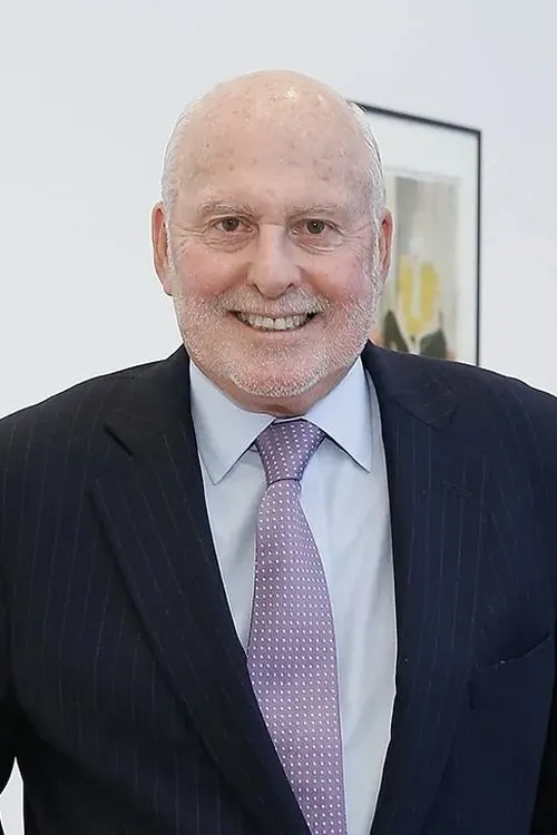 Michael Lynne interpretando a Self