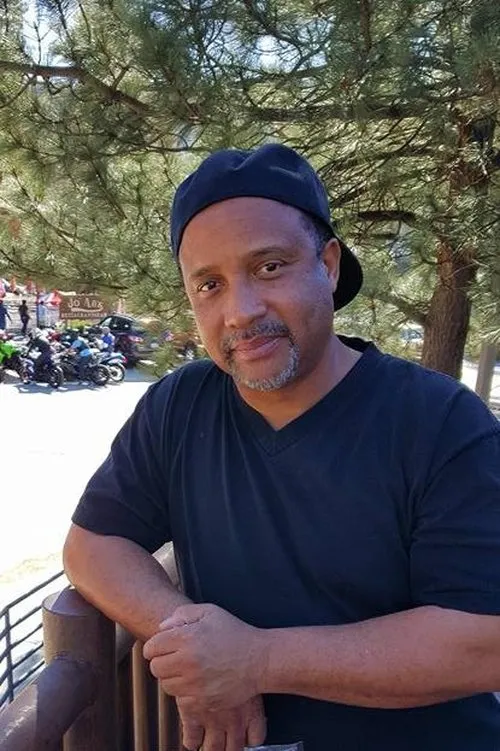 Michael Martin — personaje: Porotce