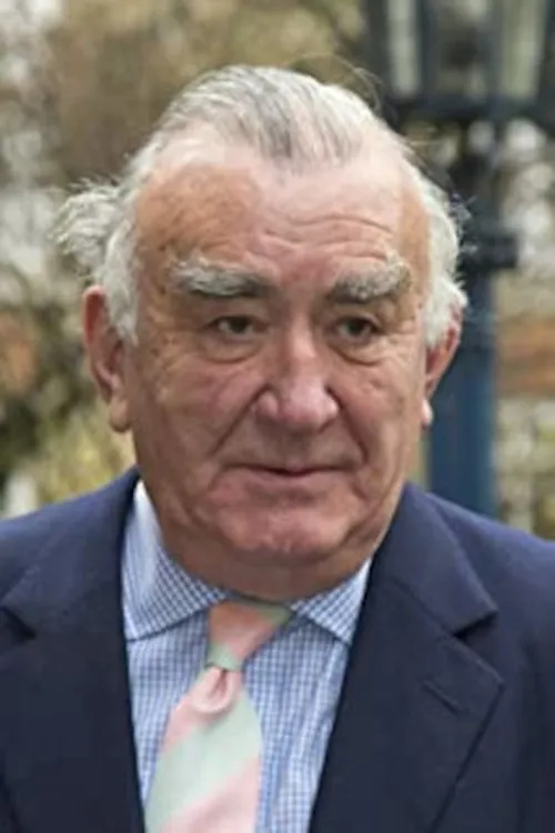 Stephen Travers ha trabajado con Michael Mates en 1 ocasiones