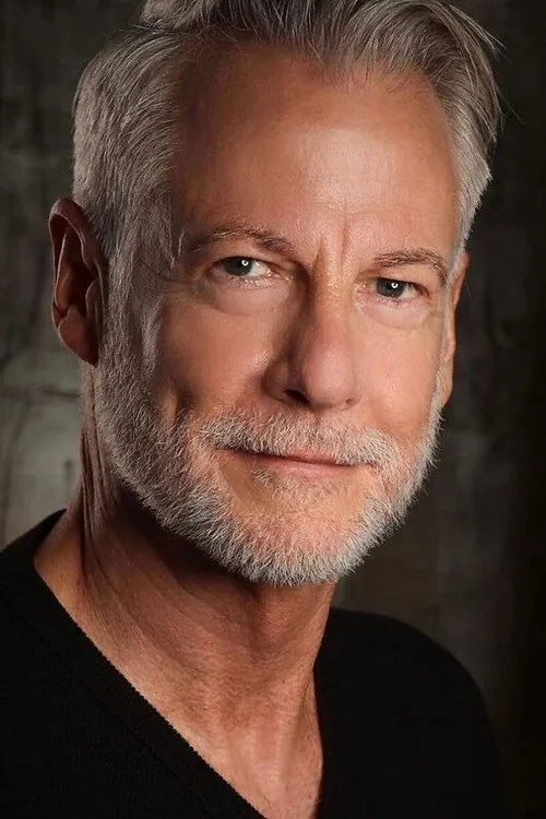 Michael Nicklin interpretando a Jacob