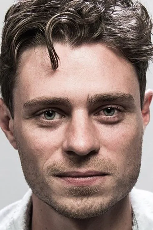 Charlie Ray ha trabajado con Michael Patrick Nicholson en 1 ocasiones