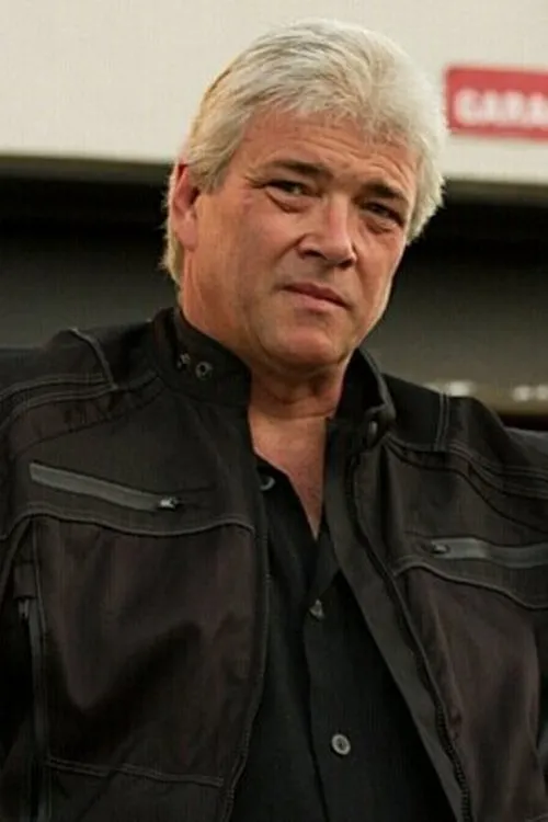 Tracy Tweed ha trabajado con Michael Shearer en 1 ocasiones