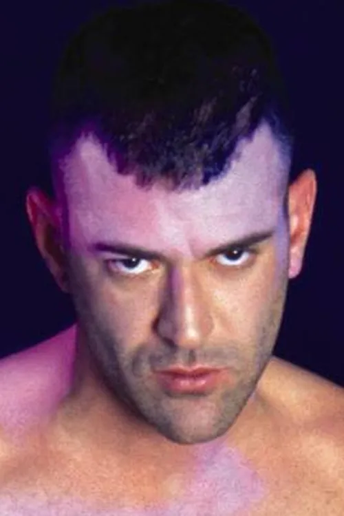 Michael Soldier interpretando a 