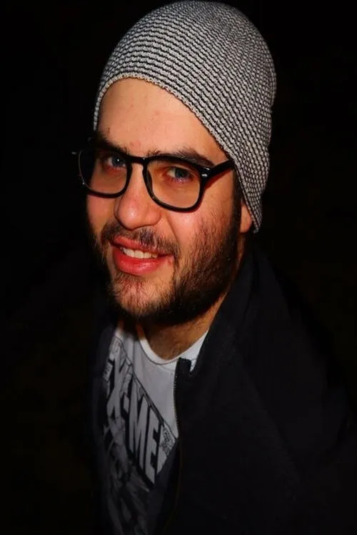 Michael Taylor-Hill interpretando a EMT