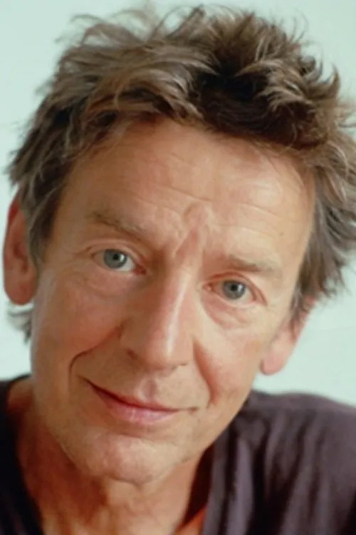 Michael Tregor interpretando a Paddy O’Binion