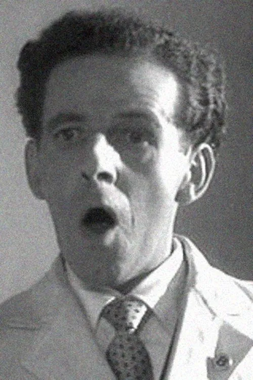 Michael Ward interpretando a Archimedes