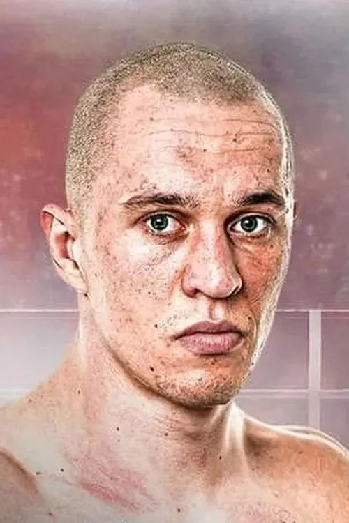 Michal Cieslak interpretando a Self