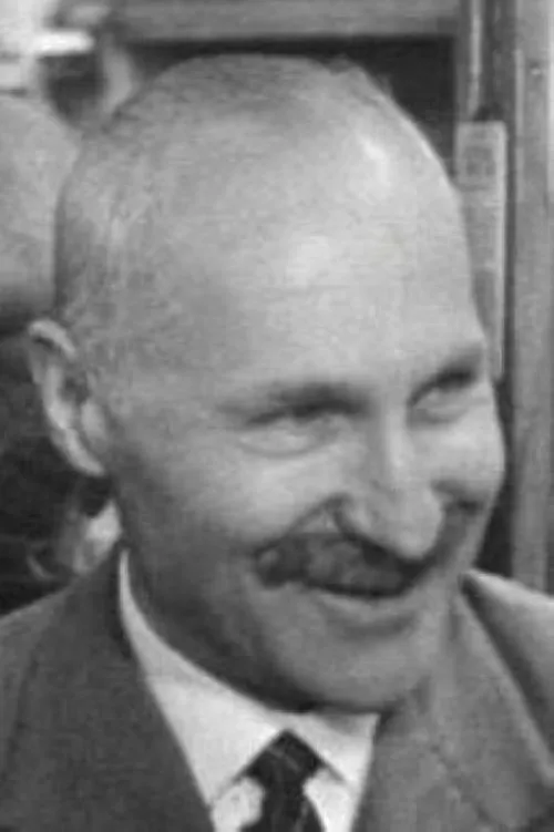 Michel Salina interpretando a 