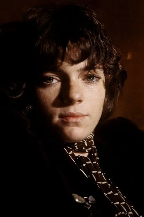 Michèle Breton interpretando a Girl in the Woods (uncredited)