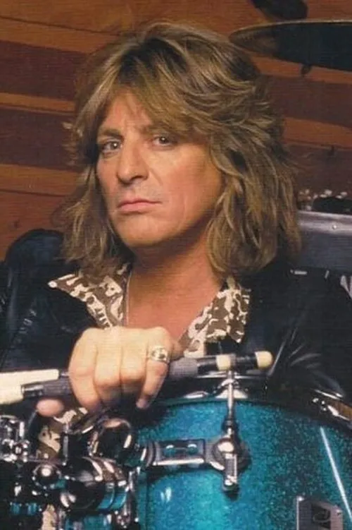 Ted Nugent ha trabajado con Mick Brown en 2 ocasiones