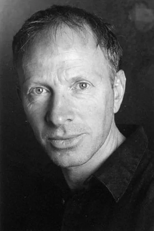 Jo Briant ha trabajado con Mick Rose en 1 ocasiones