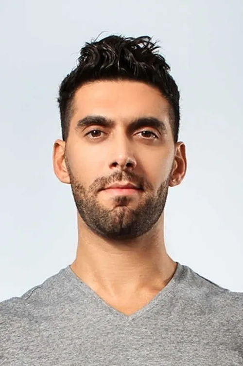 Mick Stallone interpretando a 