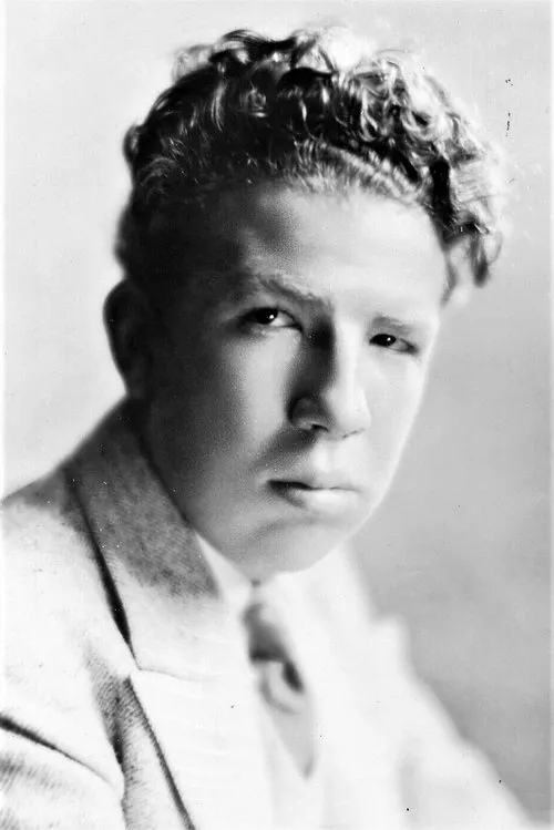 Gordon Douglas ha trabajado con Mickey Daniels en 5 ocasiones