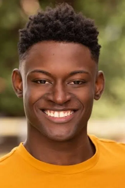 Davide Albonetti ha trabajado con Miekaile Browne en 2 ocasiones