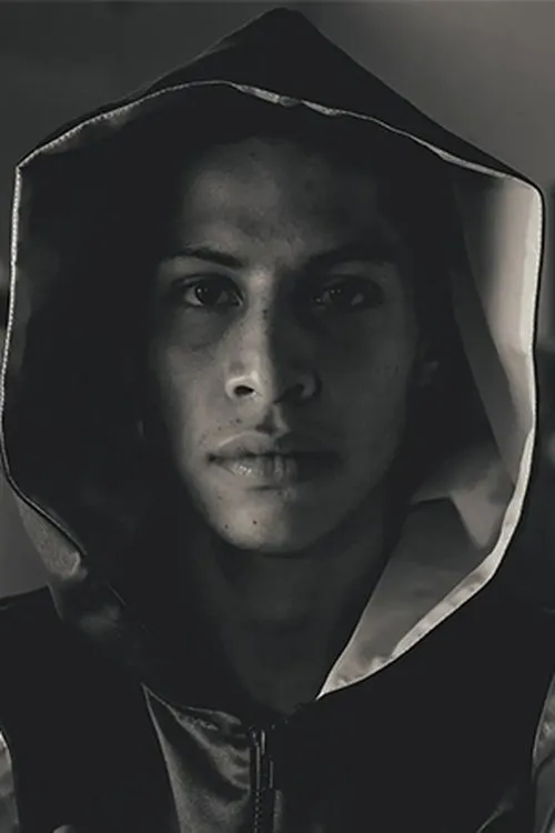 Miguel Angel Torres Nunez interpretando a Self