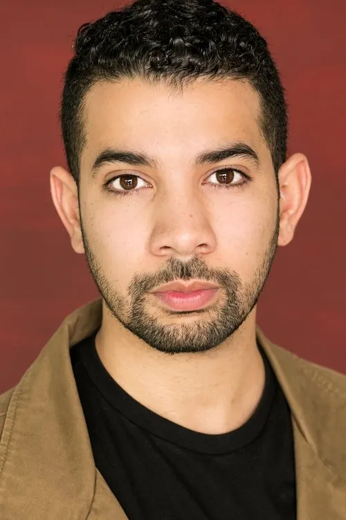 Miguel Luciano interpretando a Luke