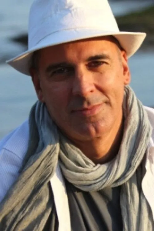 Miguel Mendes en su biografía y filmografía