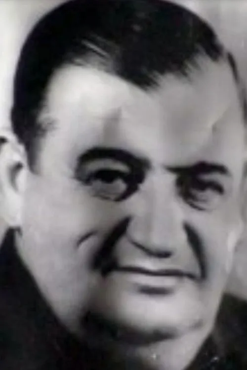 Skënder Sallaku ha trabajado con Mihal Popi en 1 ocasiones