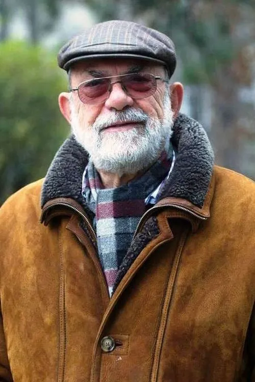 Mihály Ráday interpretando a