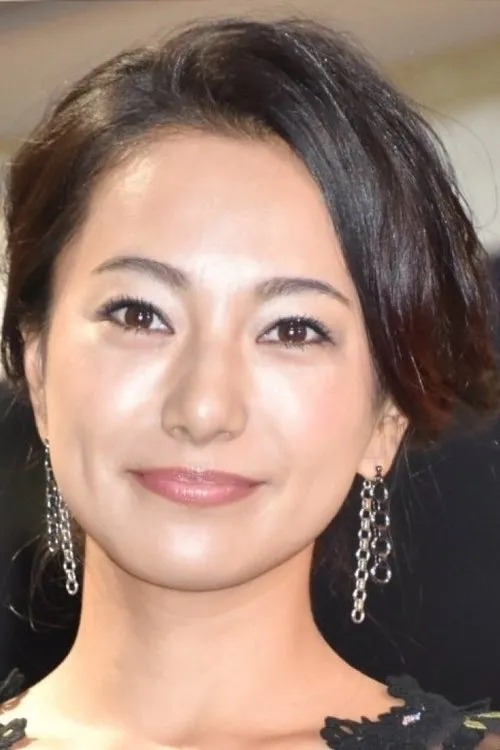 Mika Mifune interpretando a