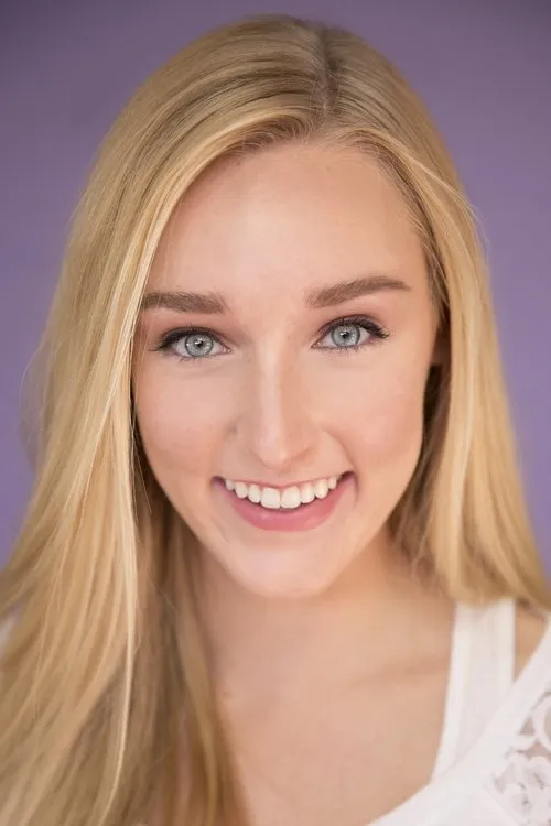 Mikaela Moody interpretando a Amon's Neighbor