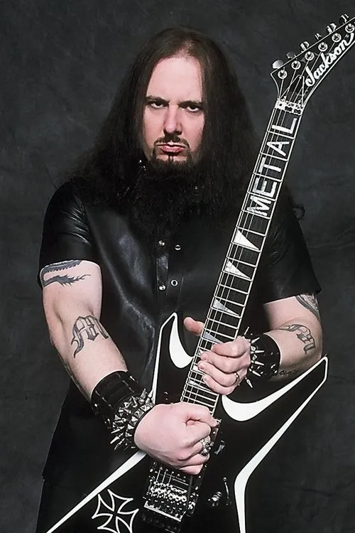 Mike Chlasciak interpretando a Self - Guitars