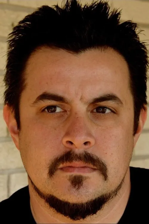 Sara Mackie ha trabajado con Mike Endoso en 1 ocasiones