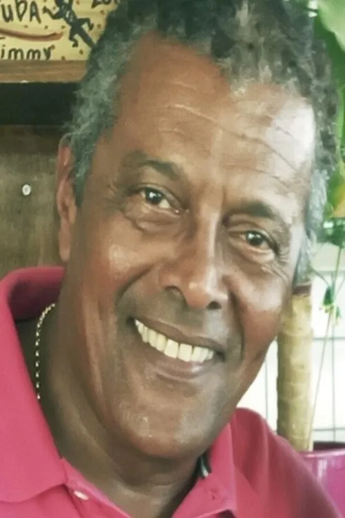 Mike Ho Sam Sooi en su biografía y filmografía