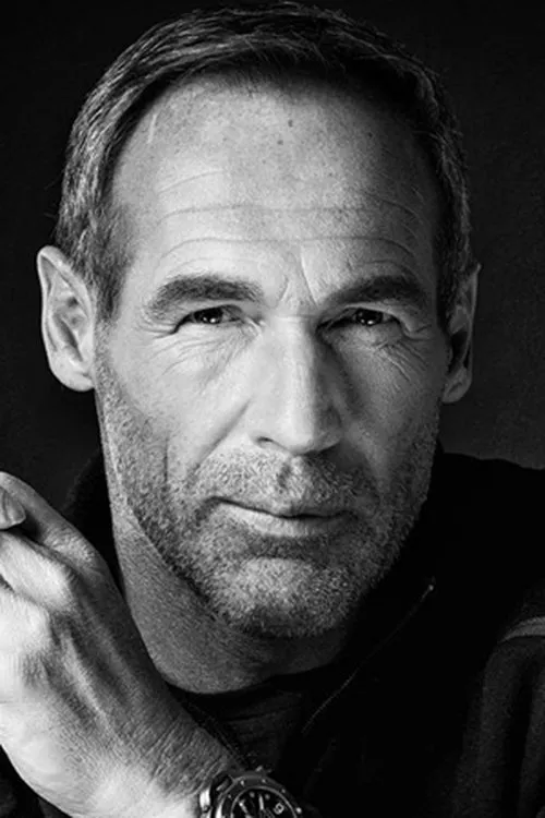 Mike Horn — personaje: Mike Horn