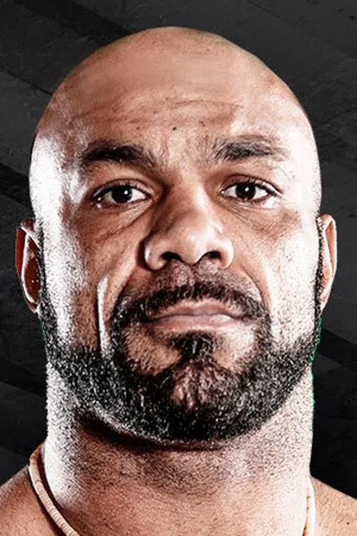 Mike Kyle interpretando a Self