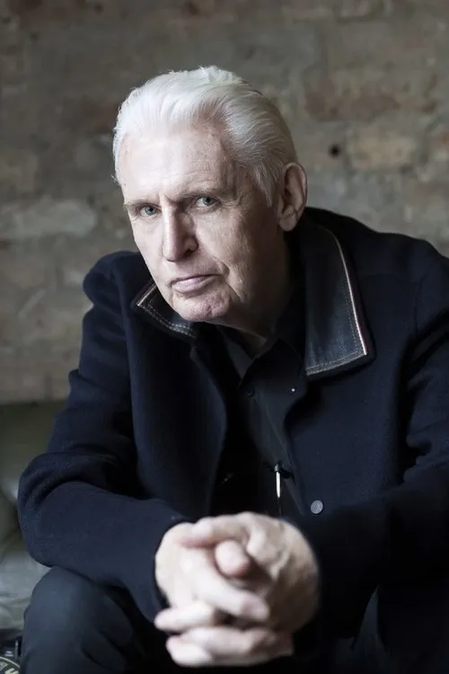 Roger McGough ha trabajado con Mike McGear en 1 ocasiones