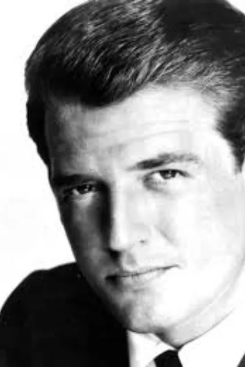 Paul Henning ha trabajado con Mike Minor en 1 ocasiones