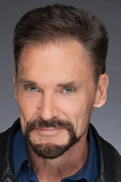 Matt Robinson ha trabajado con Mike Watkiss en 1 ocasiones