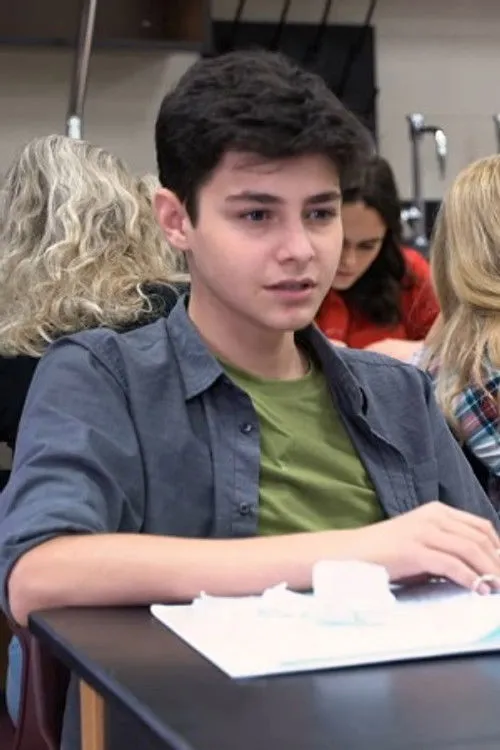 Mikheil Meskhi interpretando a Tyson