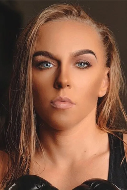 Mikiah Kreps interpretando a Self