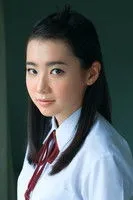 Mikoto Mifune interpretando a